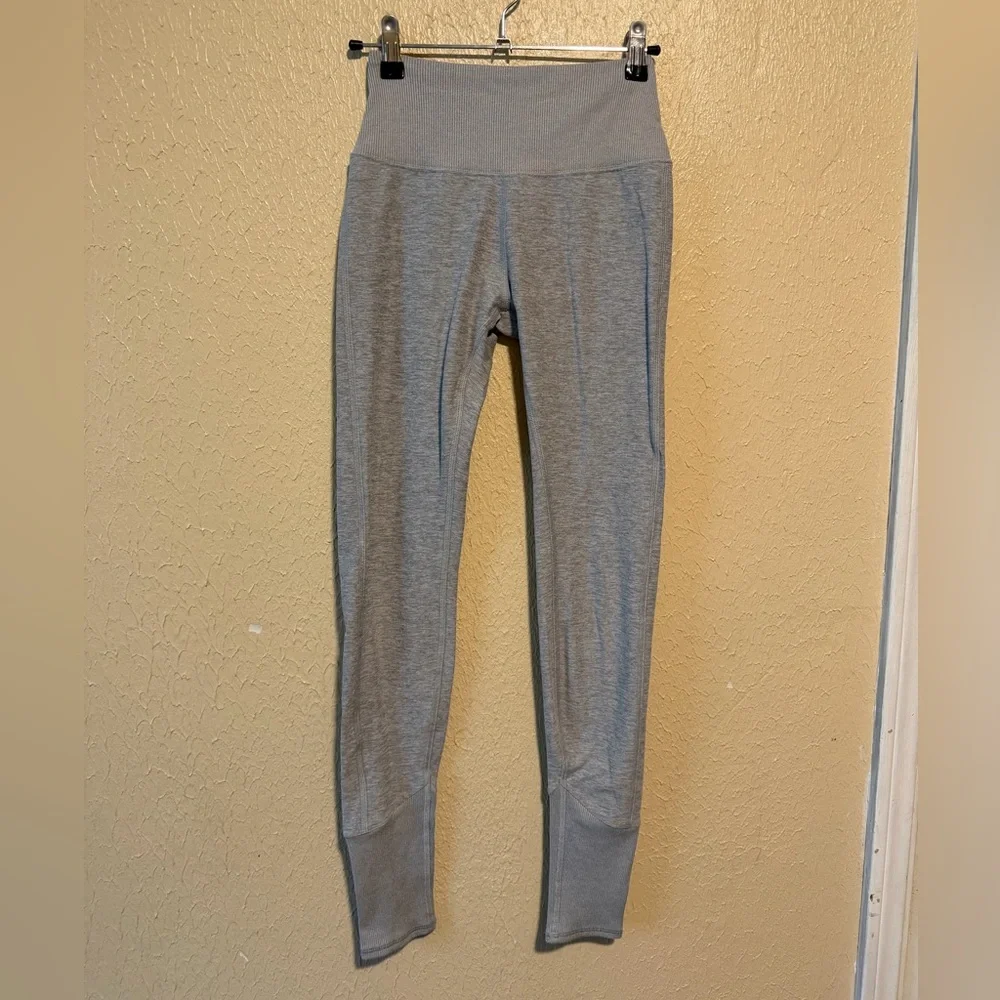 Alo High Waist Alosoft Lounge‎ Leggings Size XS Grey